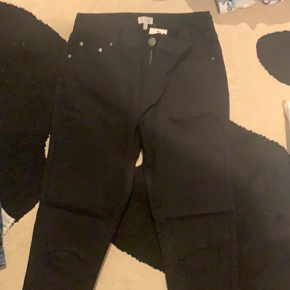 Tobi Black Jeans. Size 28.